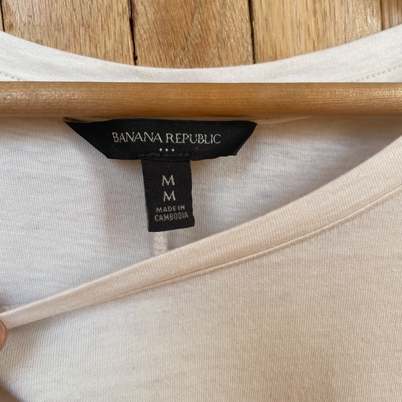 Banana 🍌 Republic - soft crew 3/4 sleeve Tee - Picture 5 of 7